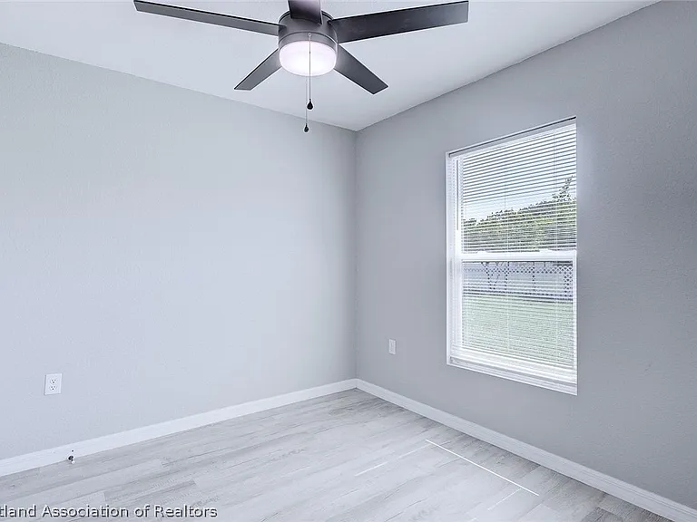 13718 Crow St — Photo 23