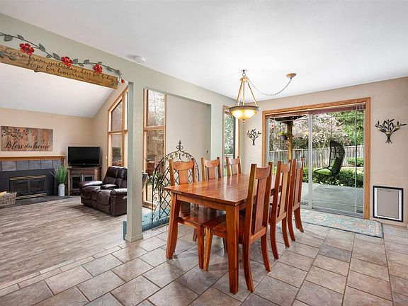 5th image of 5311 N Northwood Dr