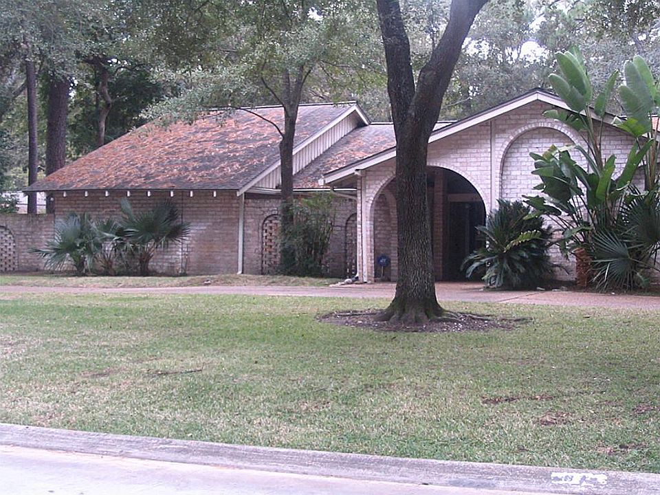 1st image of 97 Hibury Dr