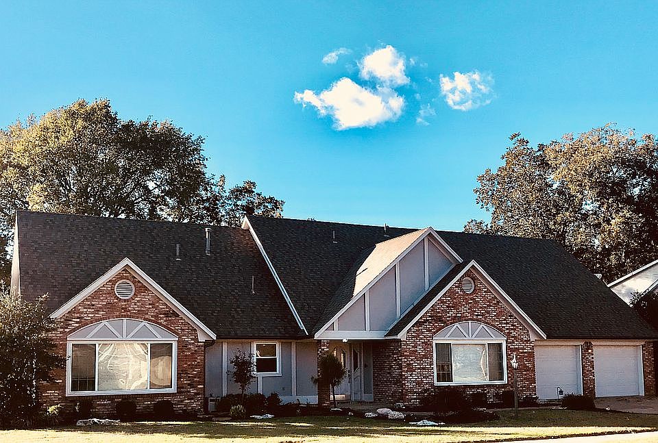 1st image of 1404 Lakeview Dr