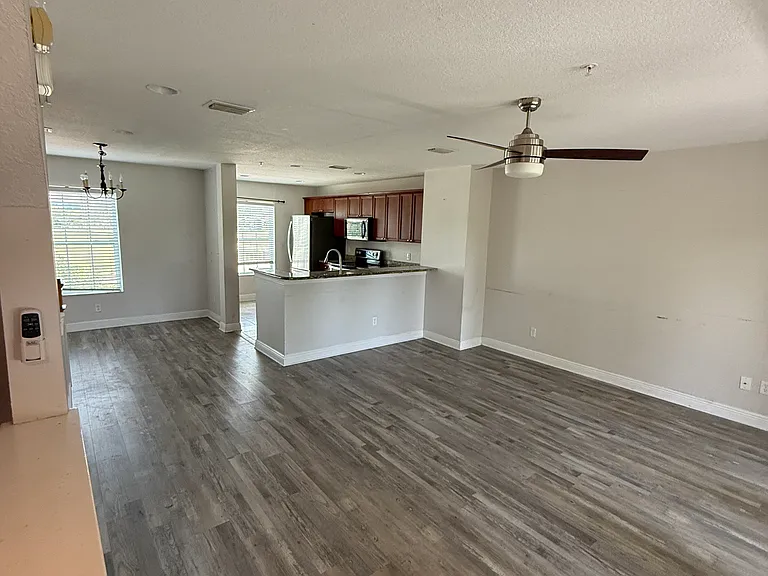 2509 Druid Rd E #2509 — Photo 9