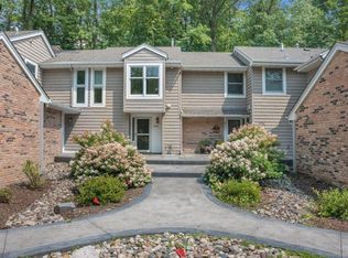 8781 Basswood Rd, Eden Prairie, MN 55344