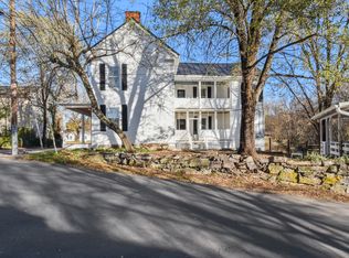 203 Water St #A, Edinburg, VA 22824