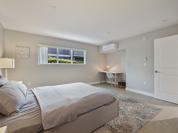 4th image of 225 Union Ave #330
