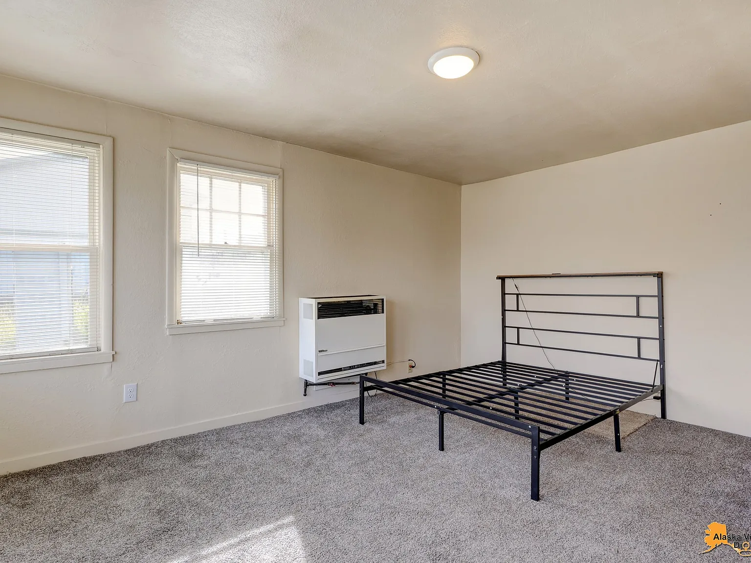 1 bed, 400 sqft, $1,100 — Photo 3