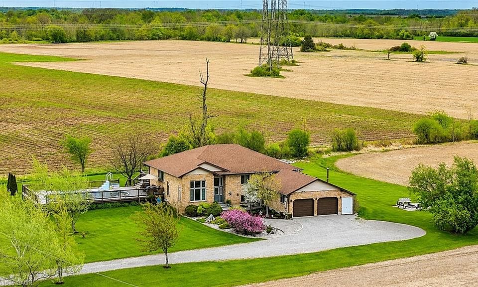 1st image of 1292 Concession Rd #11