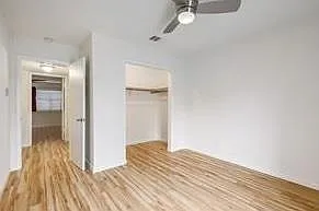 3 bed, 2.0 bath, 1212 sqft, $2,000 — Photo 4