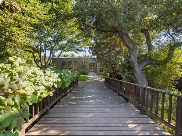 1668 San Lorenzo Ave, Berkeley, CA 94707