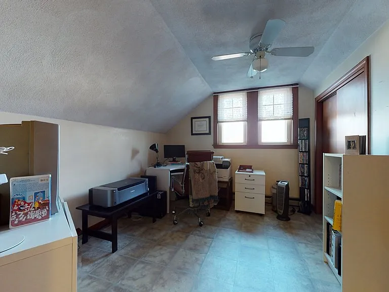 99 Barnes Ave #2 — Photo 12