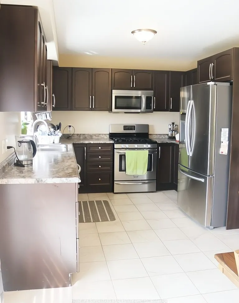 3 bed, $2,600 — Photo 3
