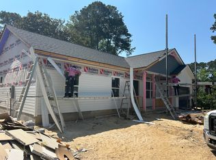 1833 Woodland Rd, Charleston, SC 29414