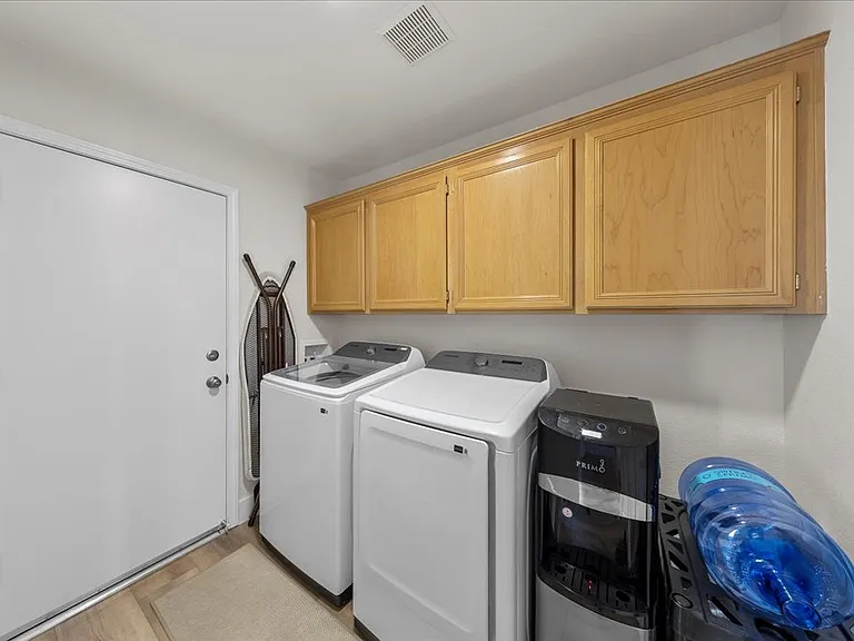 9962 Catalina Canyon Ave — Photo 9