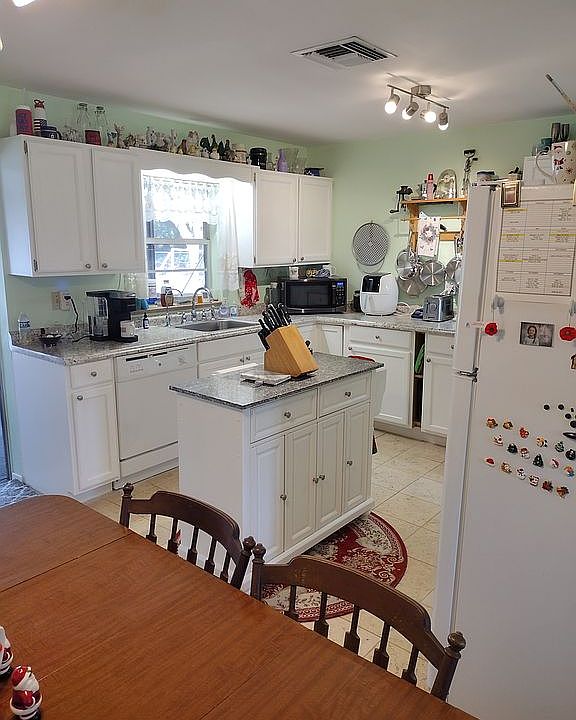 2nd image of 6101 Oceanside Ave