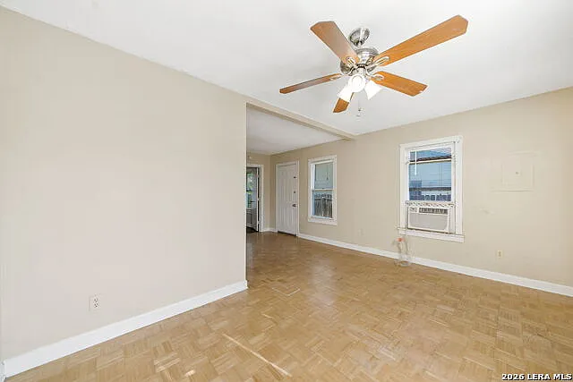 1 bed, 1.0 bath, 1240 sqft, $850 — Photo 2