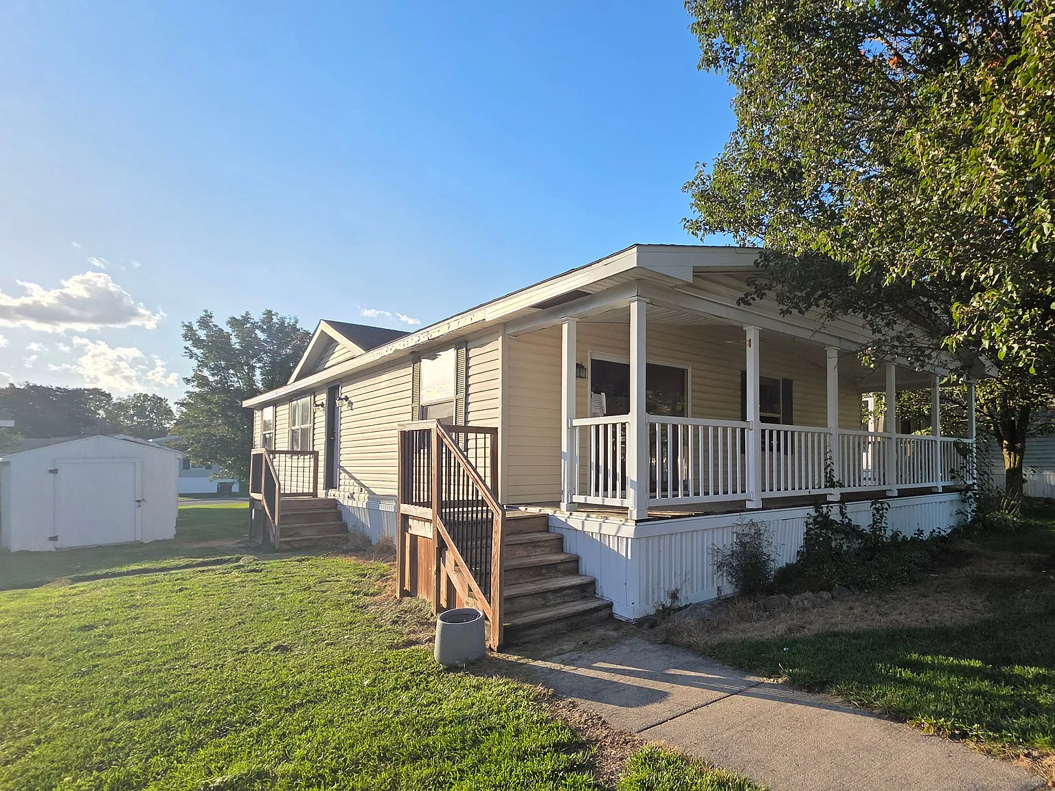 3 bed, 1568 sqft, $1,299 — Photo 1