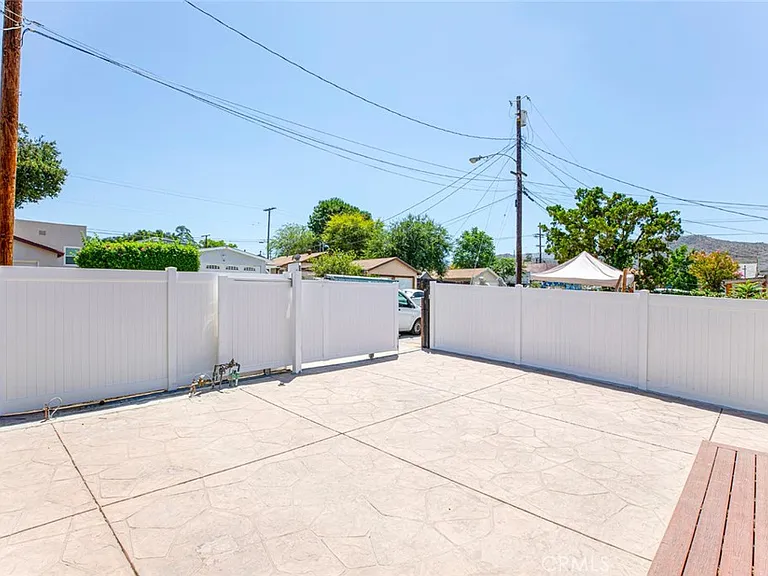 10531 Greenburn Ave — Photo 8