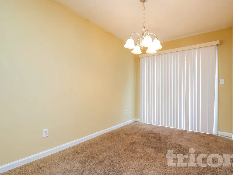 724 Jackson Mill Way — Photo 4