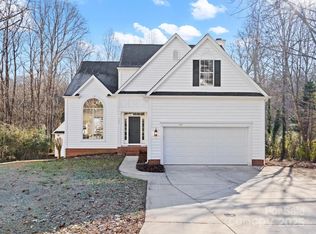 124 Lyman Oak Ct, Fort Mill, SC 29715