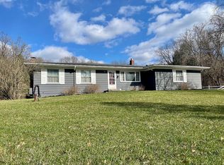 5200 Eagle Rd, White Lake, MI 48383