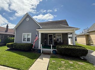 579 E St NE, Linton, IN