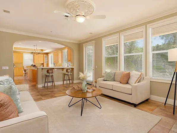 3316 Wild Oak Ln, Escondido, CA 92027