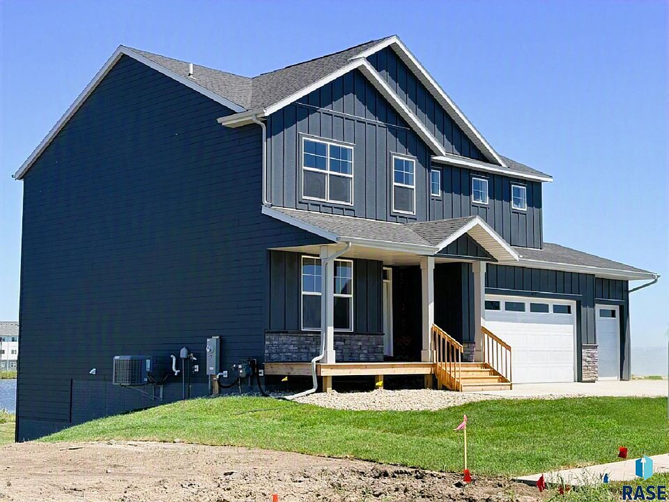 1st image of E Ashwood Cir