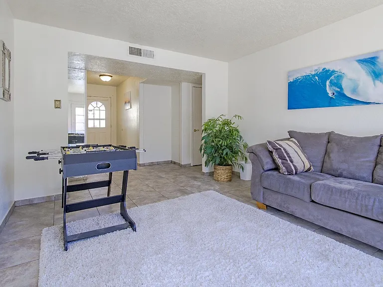 6524 Colleen Ave NE — Photo 17