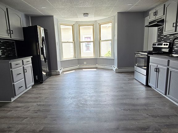 2nd image of 48 Lewis Ave #2