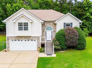 476 W Wind Dr, Villa Rica, GA 30180