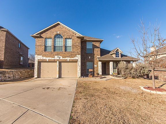 3rd image of 2317 Lake Hollow Cir