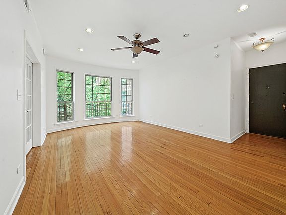 5th image of 1528 W Fargo Ave #1N