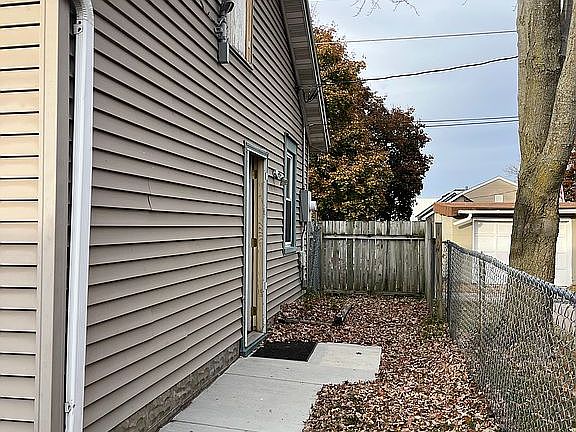 4th image of 268 Zumbro St
