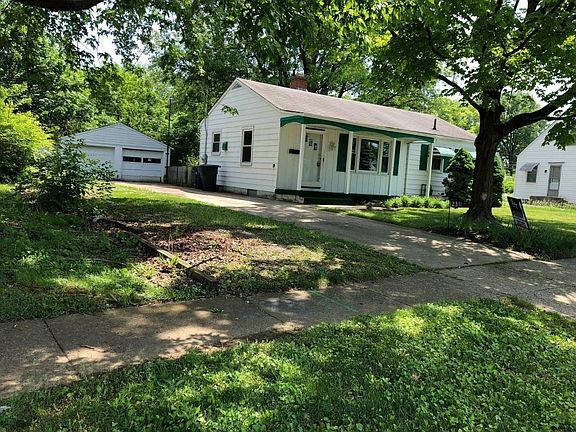 2nd image of 2311 Fenton St