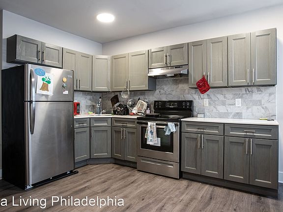 2nd image of 2030 Granite St Floor 1