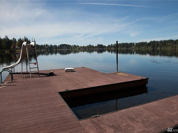4th image of 121 W Nahwatzel Beach Dr