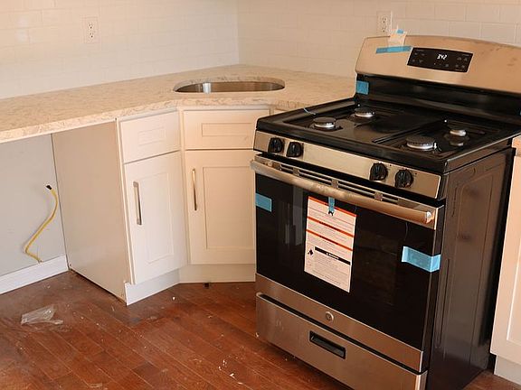 3rd image of 123-31 146th St #1