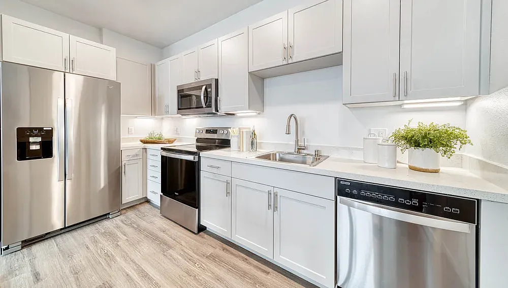 Block Fifty-4 Apartments — Photo 4