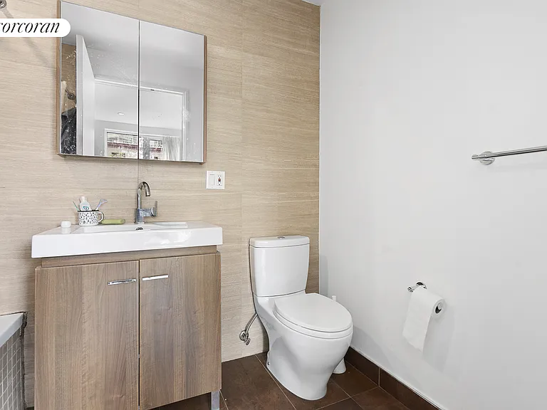 531 Vanderbilt Ave #5C — Photo 4