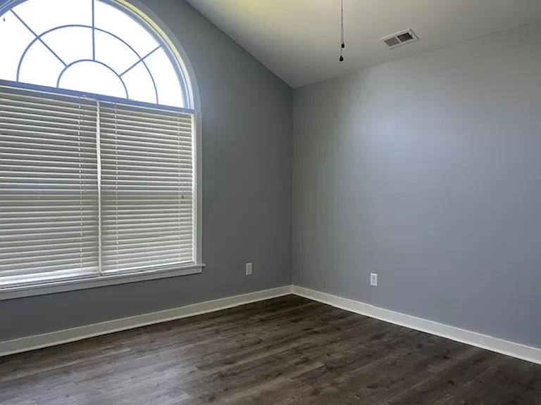 436 Chester Lake Pl — Photo 7