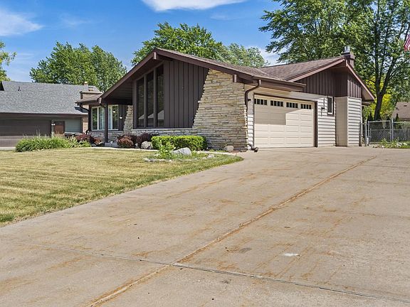 2nd image of 13885 W Crawford DRIVE