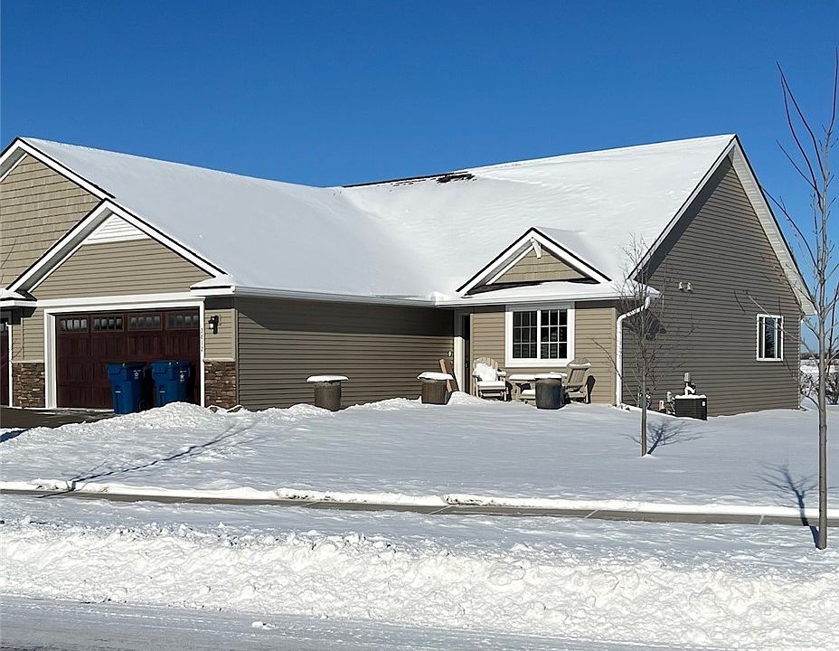 1st image of 2812 Camelot Circle