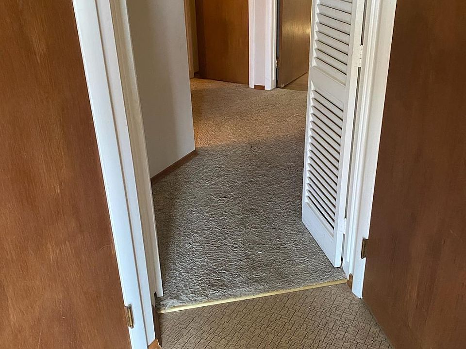 2nd image of 71 Ventura Rd