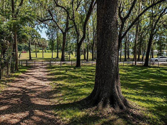 4th image of 4602 SE 19TH AVENUE LOT 17