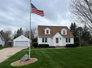 2301 Carleton Ave, Appleton, WI 54915