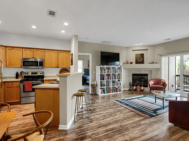 7445 S Alkire St #205 — Photo 5