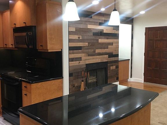 3rd image of 5006 Collwood Way Unit 80