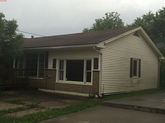3rd image of 750 W North St