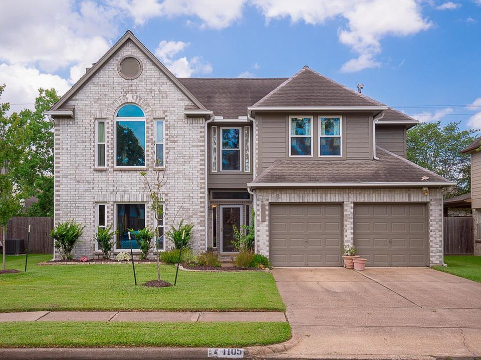 1st image of 1105 Woodchase Dr