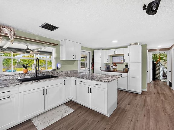 3rd image of 1634 ADRIAN STREET #0