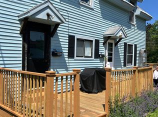 28 Middle St #A, Newport, NH 03773